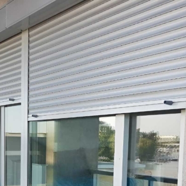 cortina exterior de enrollar de aluminio