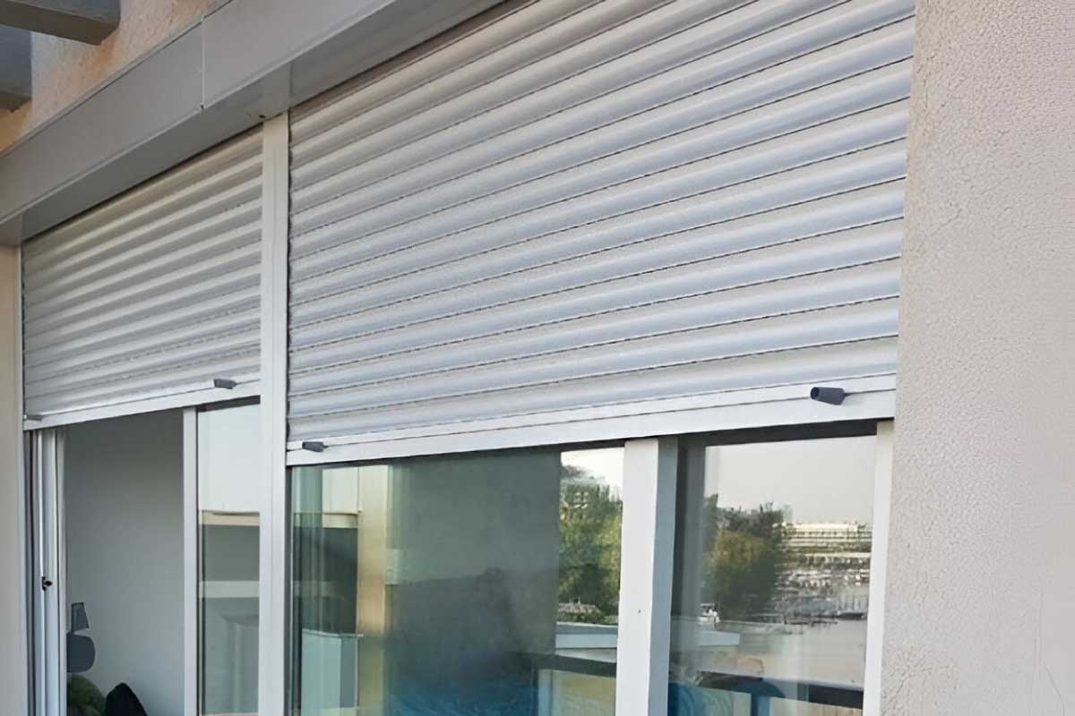 cortina exterior de enrollar de aluminio